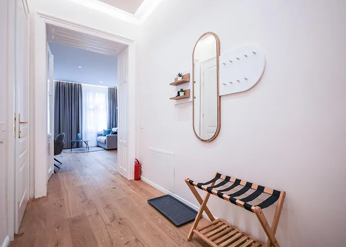 2 Bdr - Prestige, In Vienna's Center Апартаменты